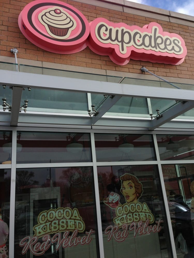 You are currently viewing Cupcakes at Leaside in North York – CLOSED