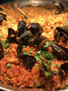 paella with muscles