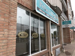 Read more about the article Pickles and Olives Bistro in Port Perry