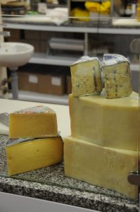 Read more about the article Tasting Ontario Cheese at Global Cheese in Kensington Market