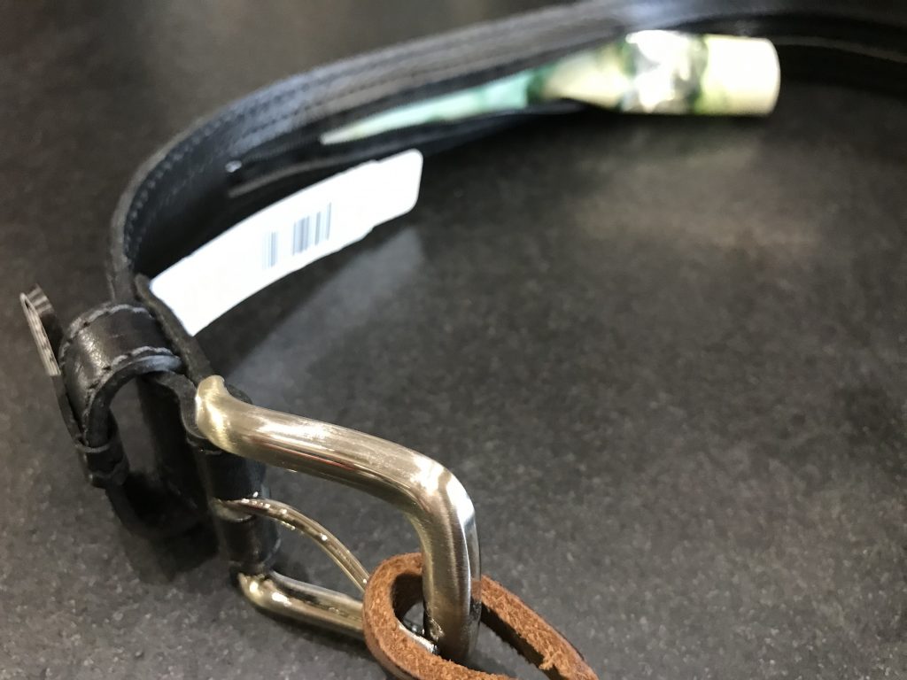 Leather belt with inside zipper