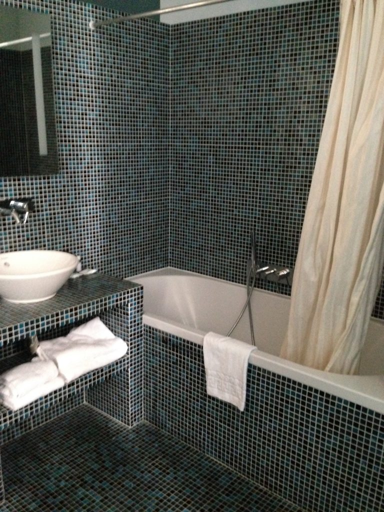 bathroom in room at jeanne d'arc in Paris
